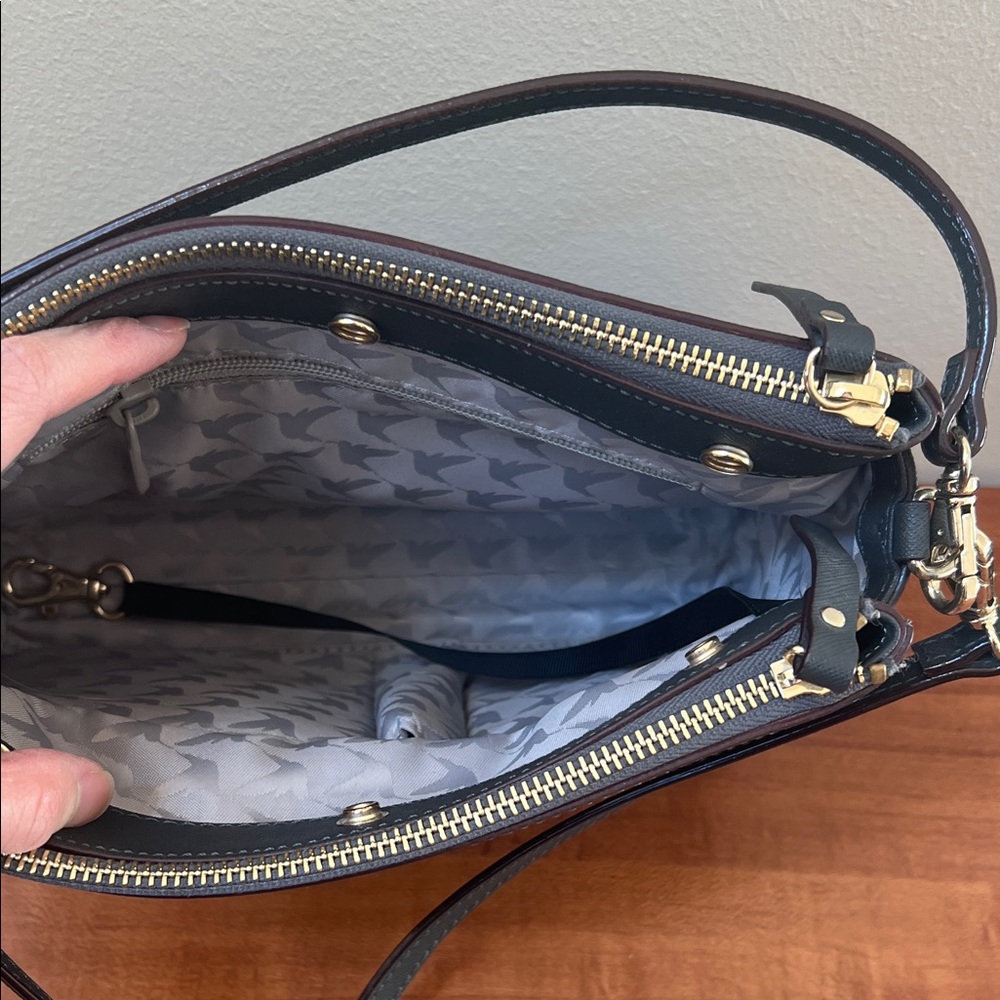 Lo & Sons Pearl Convertible Crossbody Saffiano Leather Shoulder Bag Dark Grey - Picture 3 of 13